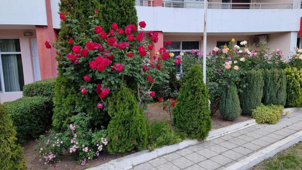 Бутикови Студиа БРИТА Кранево Екстер'єр фото