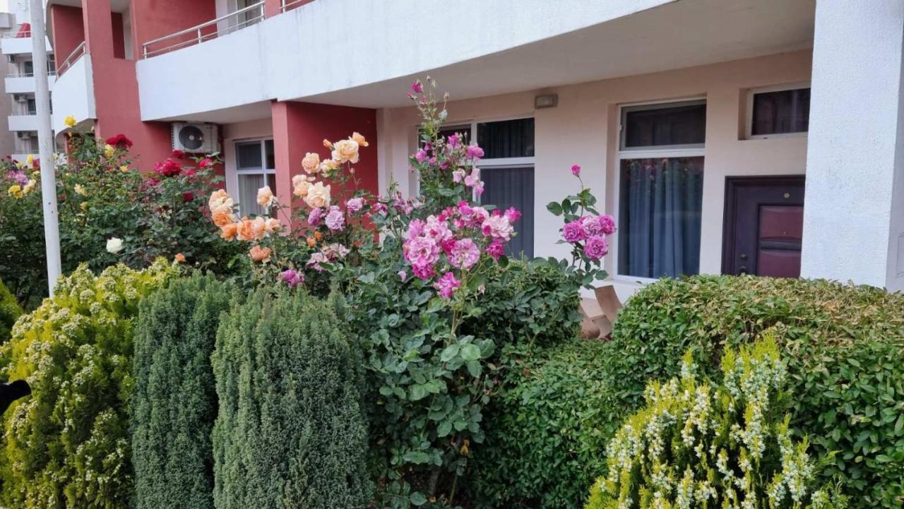 Бутикови Студиа БРИТА Кранево Екстер'єр фото